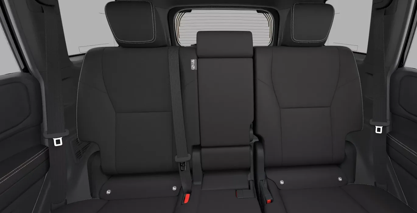 Toyota Land Cruiser 250 Hybrid 48V VX interior trasera | Avanti Renting