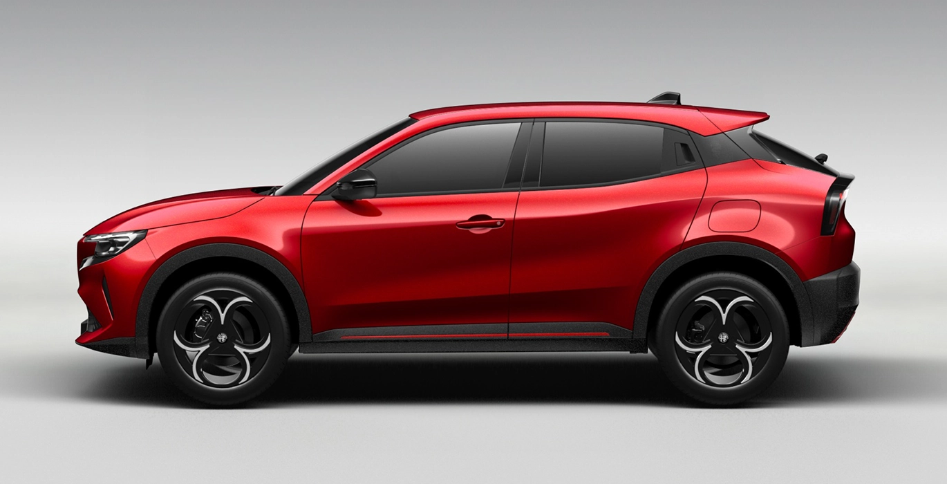 ALFA ROMEO JUNIOR IBRIDA SPECIALE 136CV (AUTOMÁTICO) 3 ALFA ROMEO JUNIOR IBRIDA SPECIALE 136CV AUTOMATICO lateral | Avanti Renting