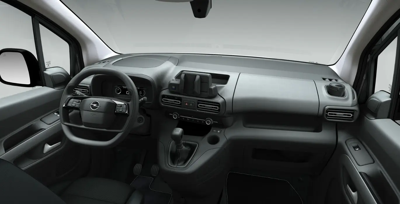OPEL COMBO CARGO L 650KG 1.5 100HP S&S MT E6 (MANUAL) 3 OPEL Combo Cargo L 650kg 1.5 SS interior delantera | Avanti Renting