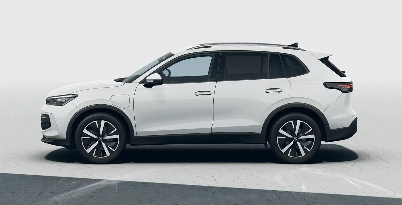 Volkswagen Tiguan Mas 1.5 TSI eHybrid 150kW 204CV DSG lateral | Avanti Renting
