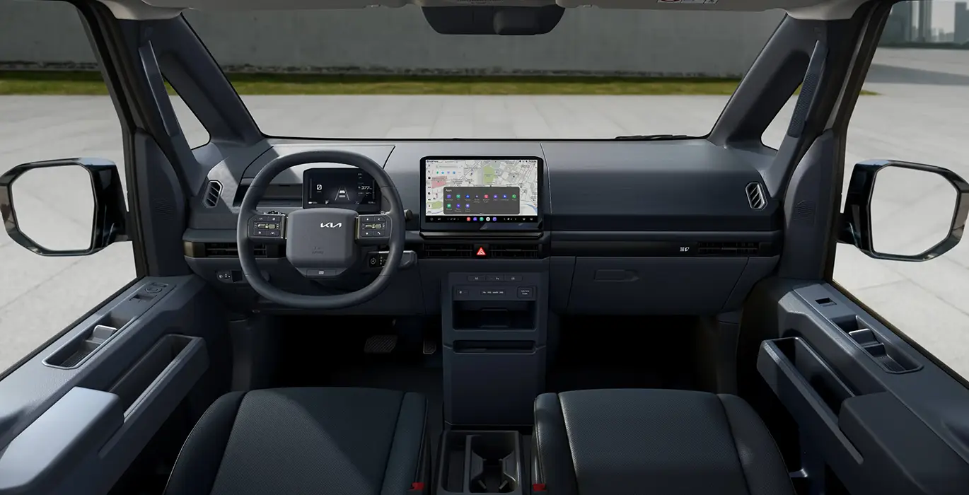 KIA PV5 Cargo L2H1 Long Range Plus interior delantera | Avanti Renting