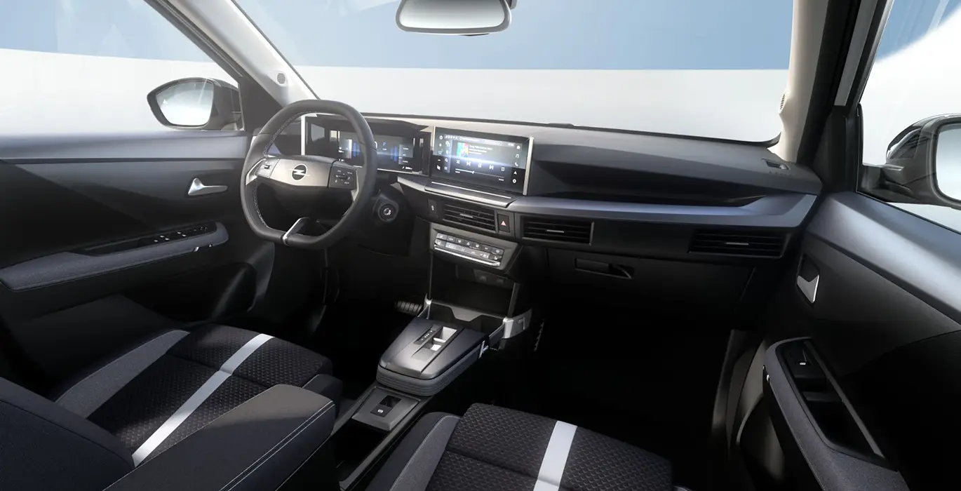 Opel Frontera GS 1.2T XHT Hybrid eDCT6 81kW interior delantera | Avanti Renting