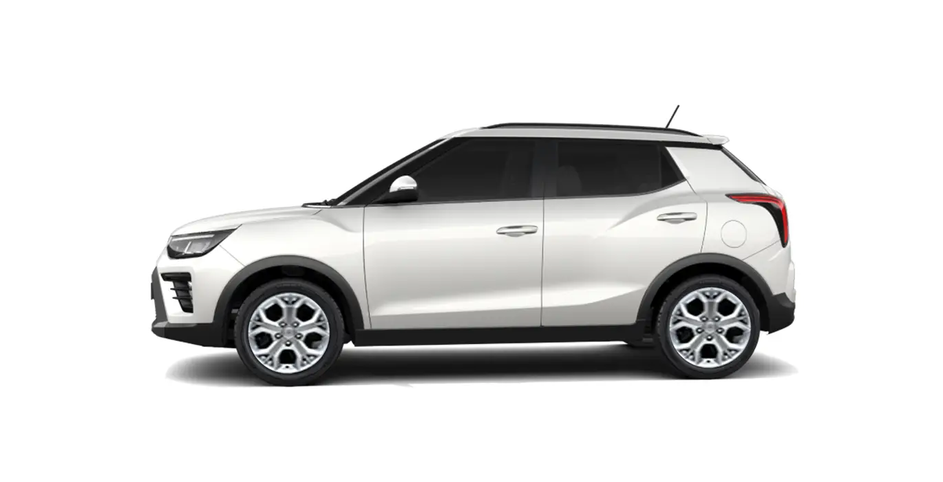 SSANGYONG Tivoli G15 Urban Plus 4x2 blanco lateral | Avanti Renting