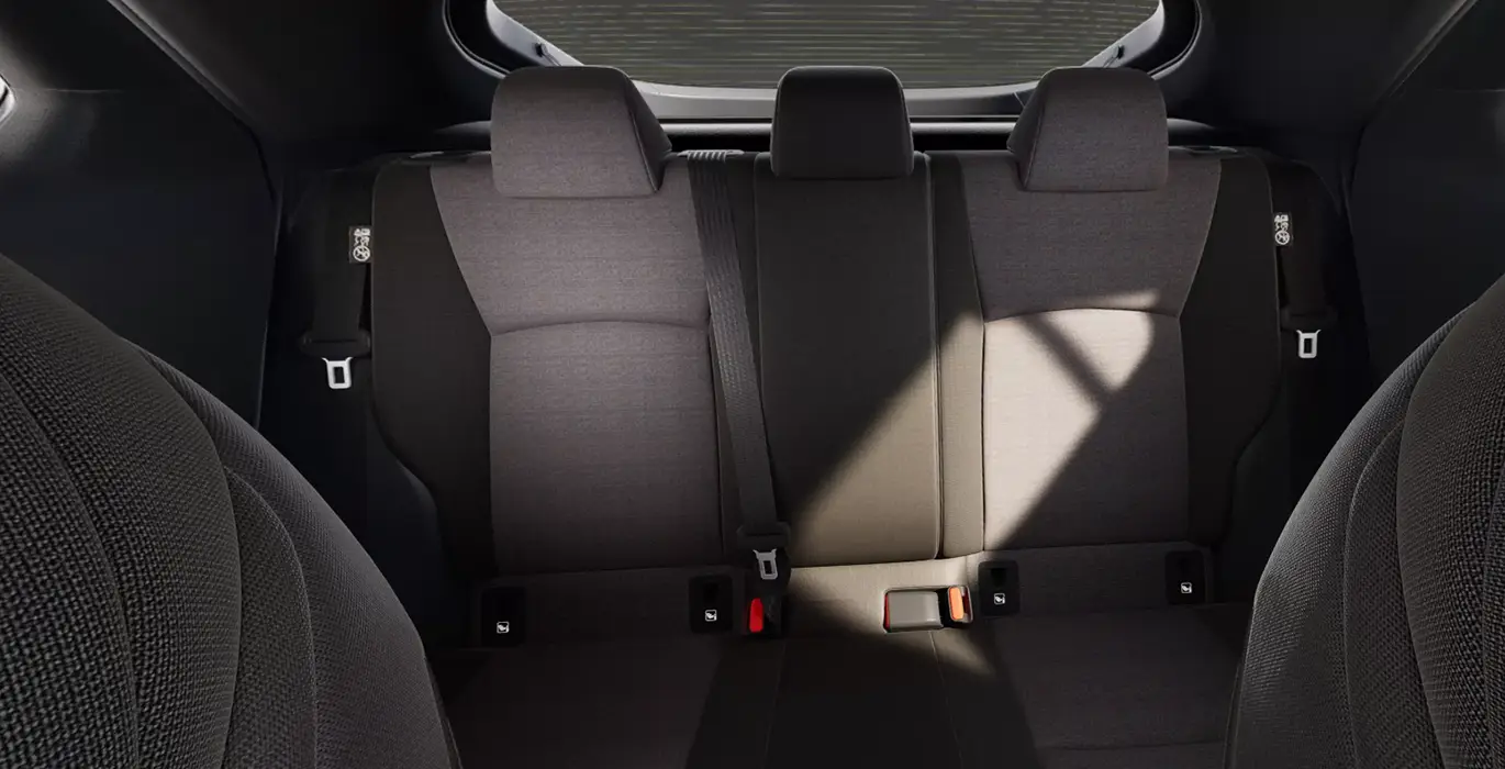 Toyota C-HR Advance Plug-in Hybrid 220 5 Toyota C HR Advance Plug in Hybrid 220 interior trasera | Avanti Renting