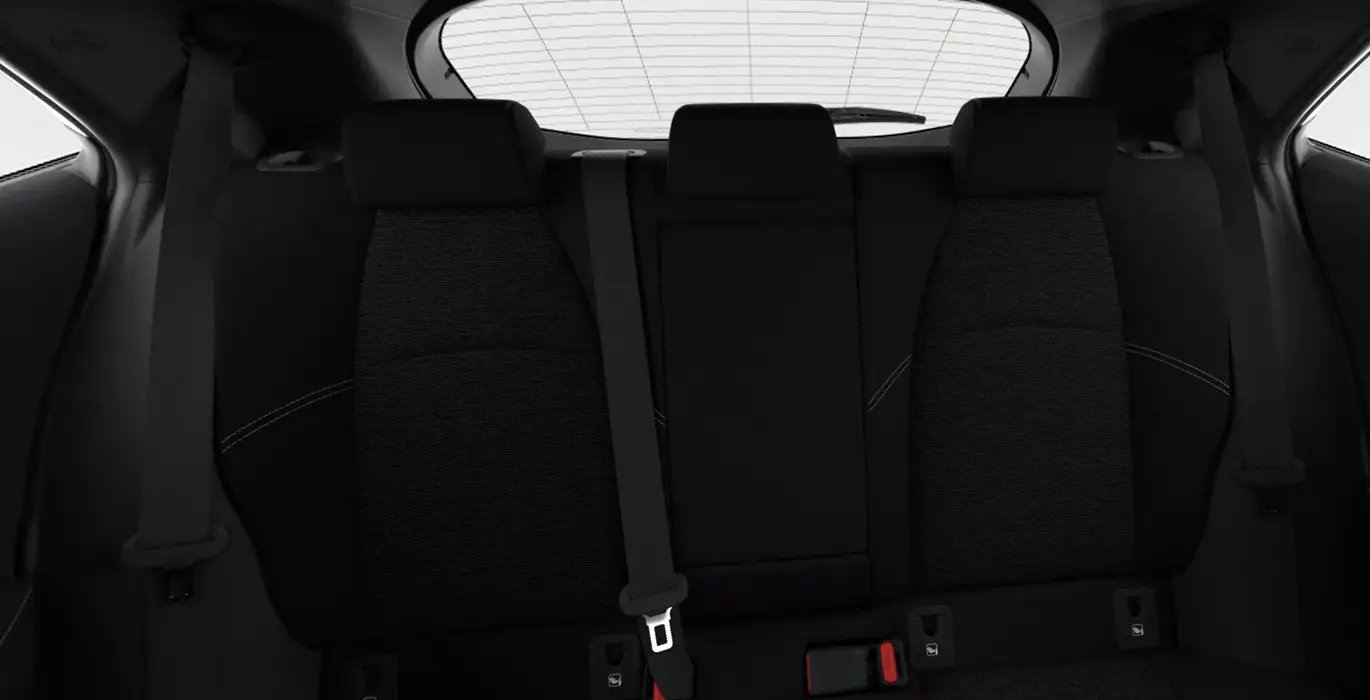 Toyota Corolla 140H Active interior trasera | Avanti Renting