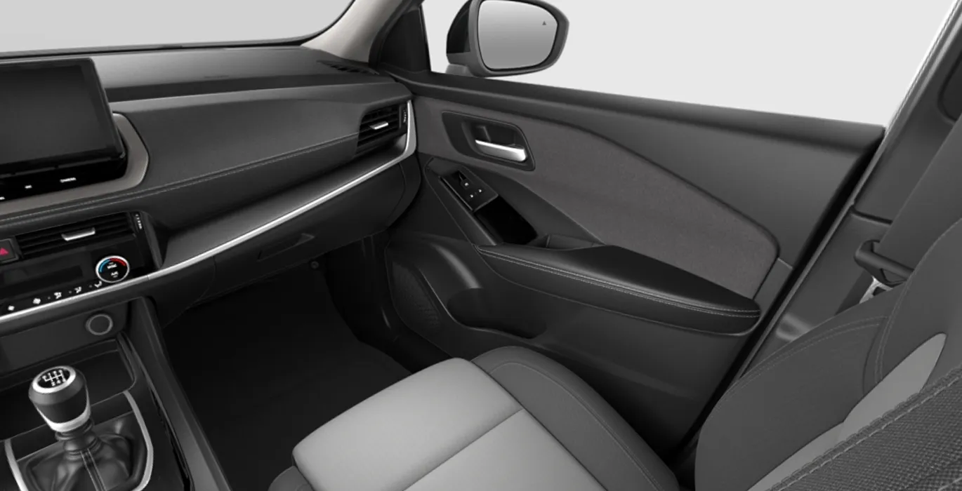Nissan Qashqai 5P DIG T 103kW 140CV MHEV 12V 6MT 4x2 Acenta interior delantera II | Avanti Renting