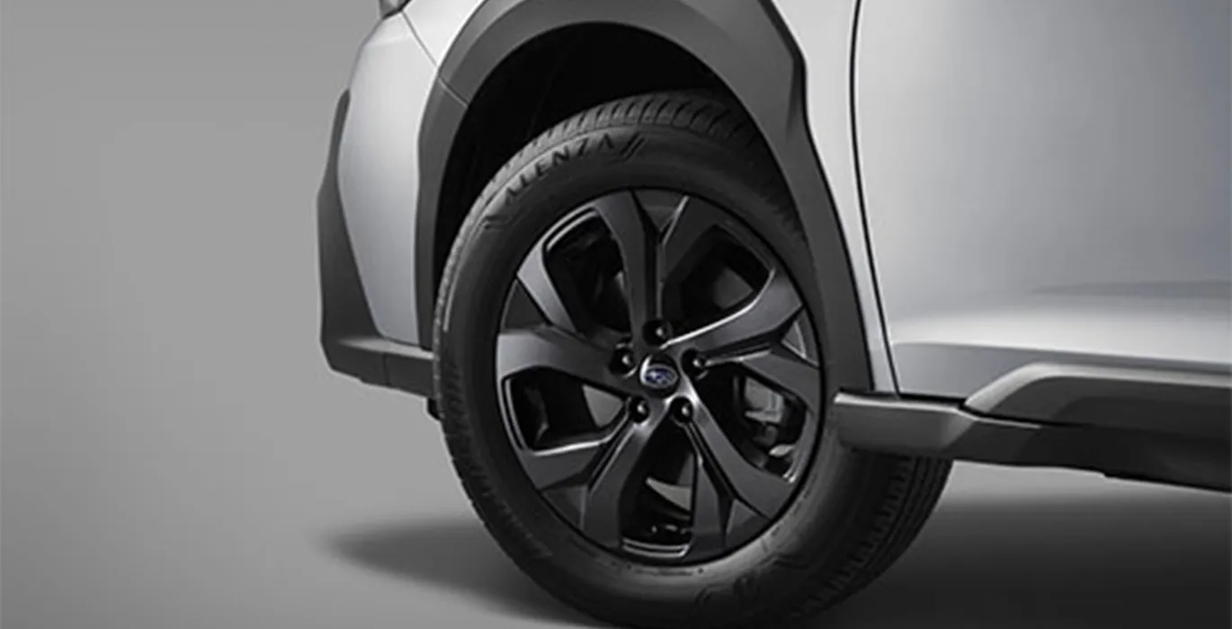 Subaru Outback 2.5 Touring Lineatronic rueda | Avanti Renting