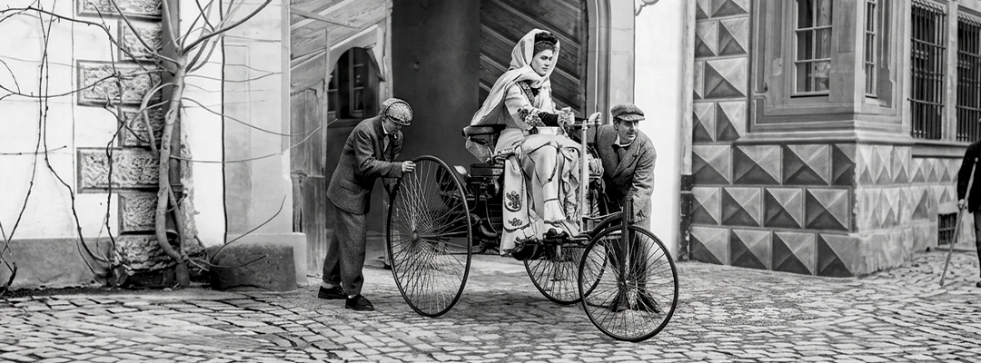 El primer coche de la historia y cómo cambió para siempre la movilidad 11 El primer coche de la historia y cómo cambió para siempre la movilidad