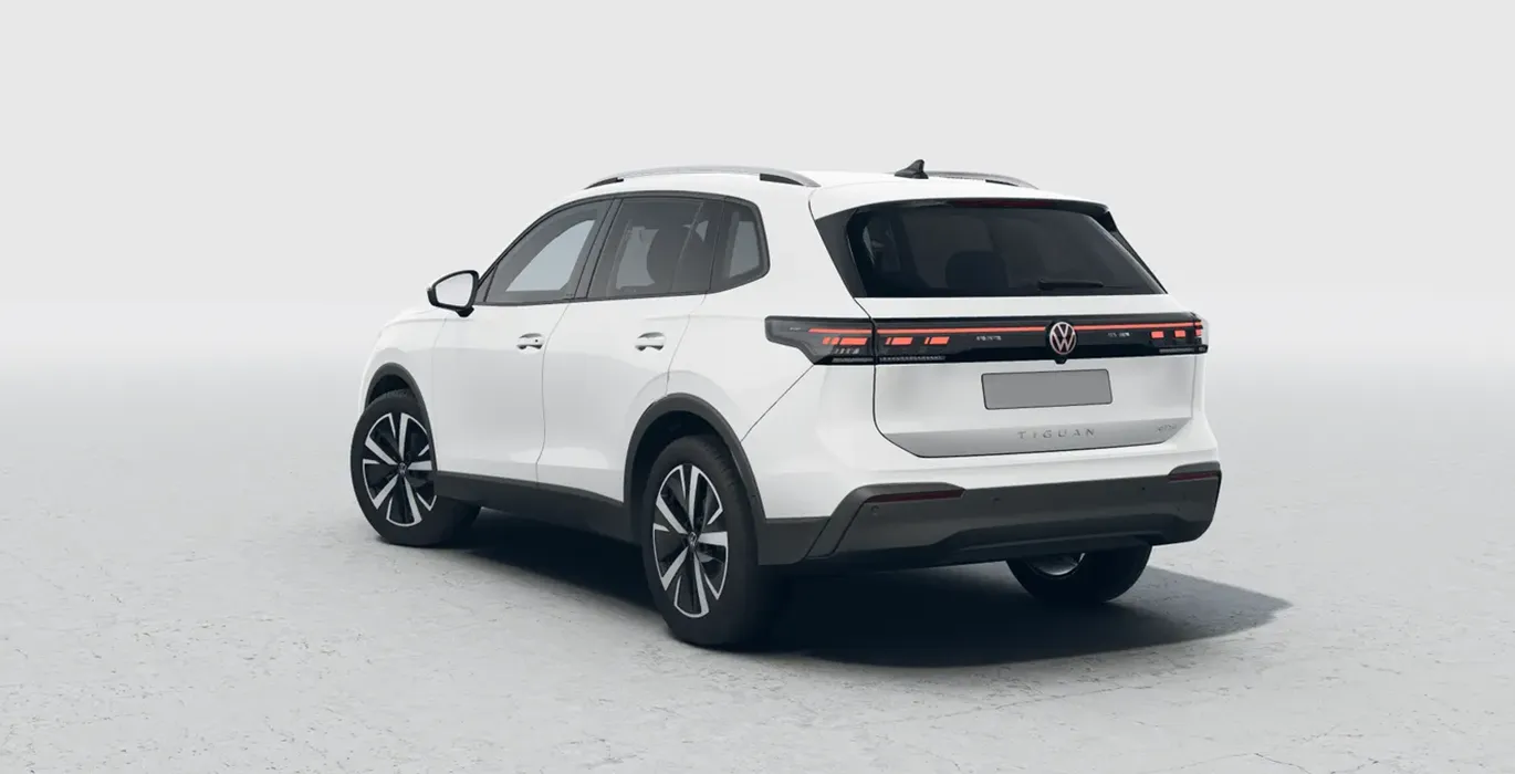 Volkswagen Tiguan Mas 1.5 eTSI DSG trasera blanco | Avanti Renting