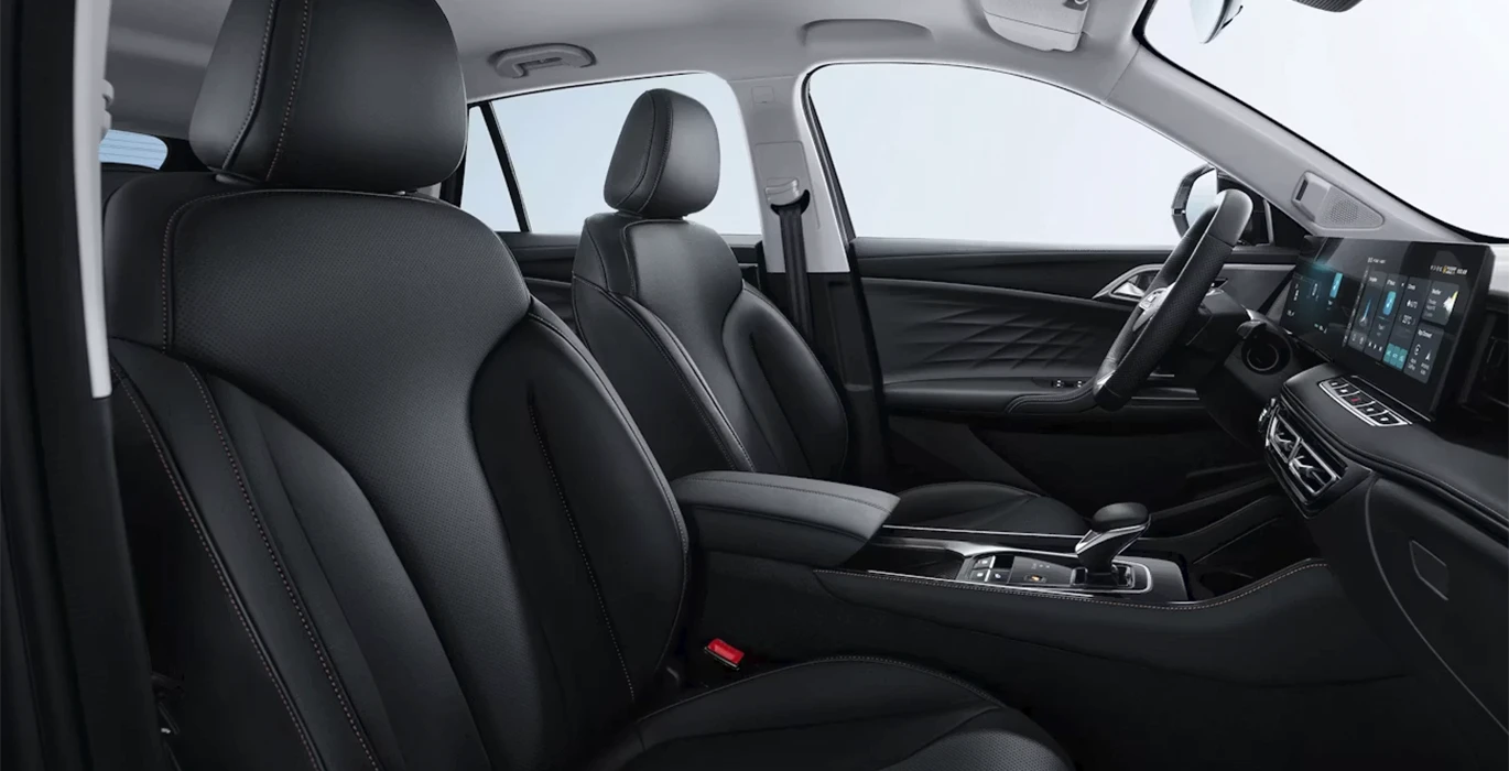 MG HS 1.5 Hybrid Comfort interior delantera II | Avanti Renting