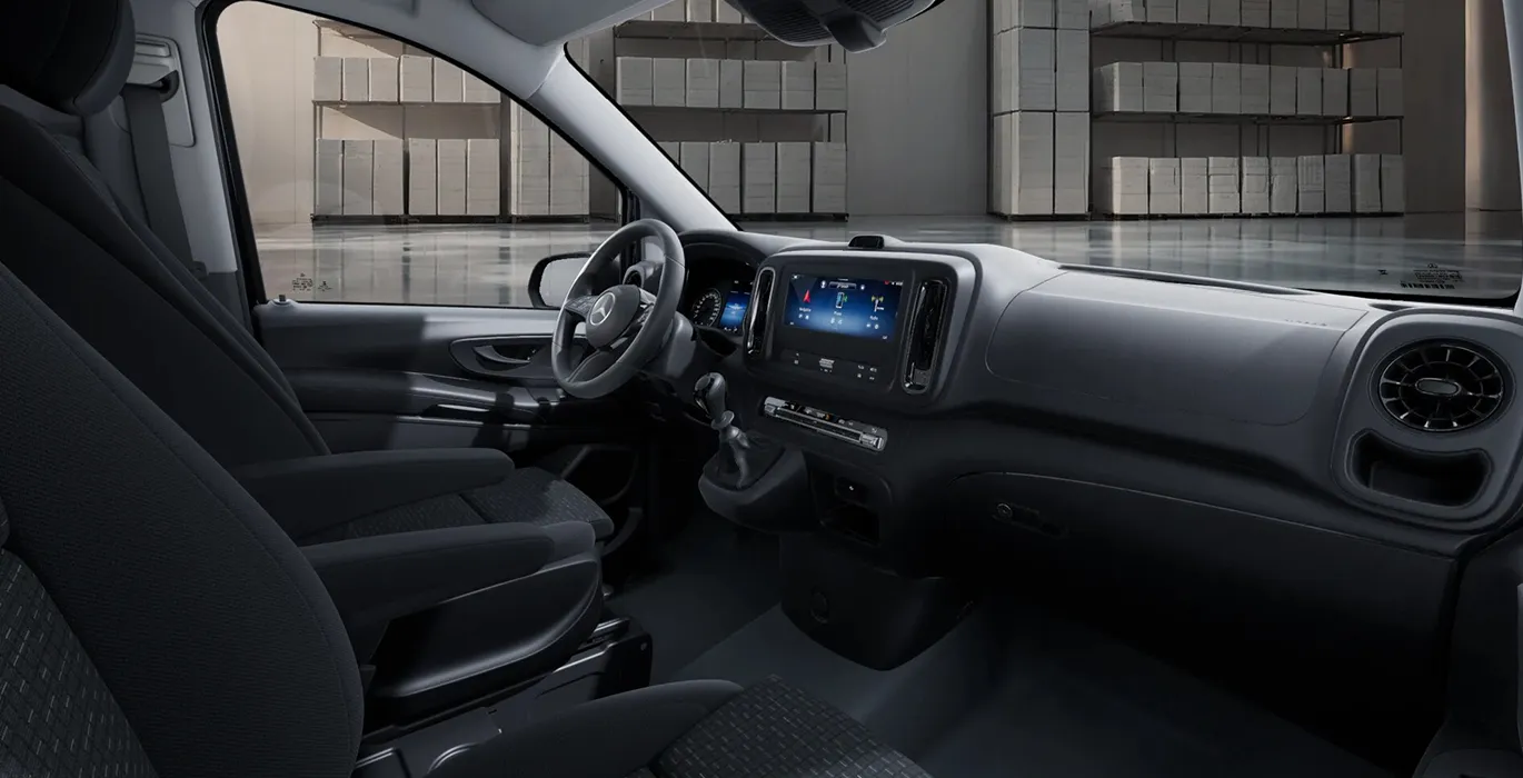 Mercedes-Benz Vito 110CDI 75kW Furgón Pro Larga 4 Mercedes Benz Vito 110CDI 75kW Furgon Pro Larga interior delantera II | Avanti Renting