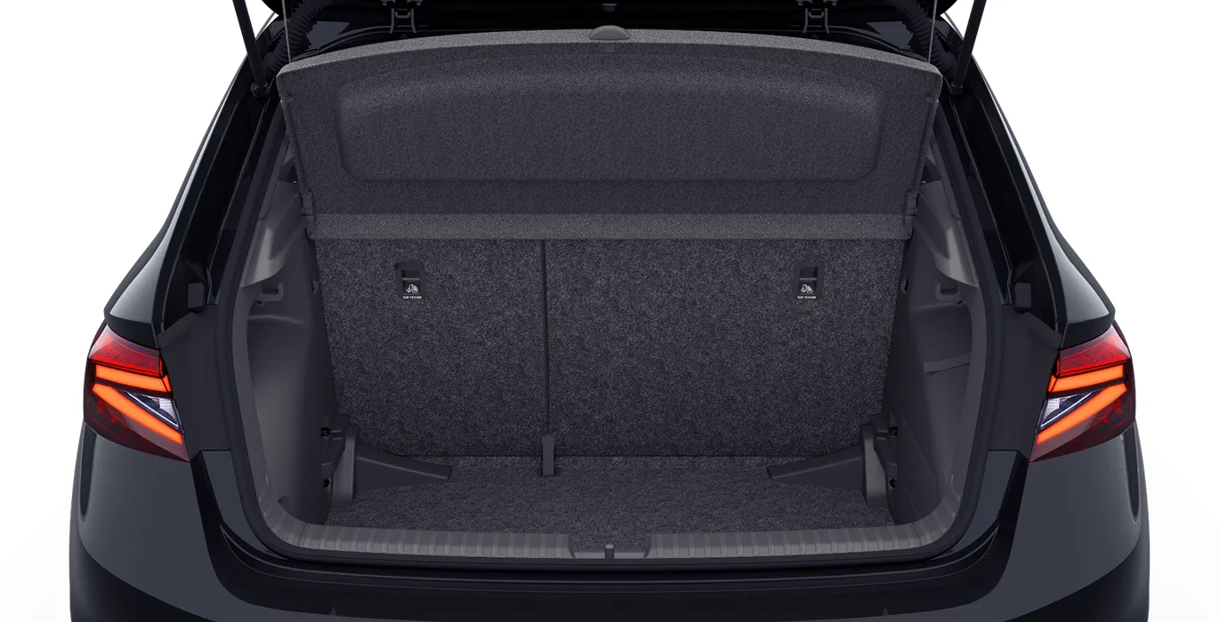 Skoda Fabia 1.5 TSI 110kW 150CV DSG Plus maletero negro | Avanti Renting