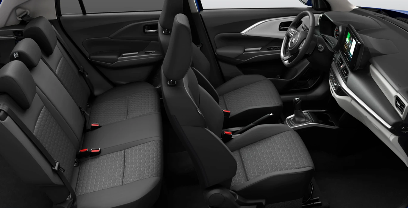 SUZUKI SWIFT 1.2 S2 MILD HYBRID (MANUAL) 3 SUZUKI SWIFT 1.2 S2 MILD HYBRID MANUAL interior trasera | Avanti Renting