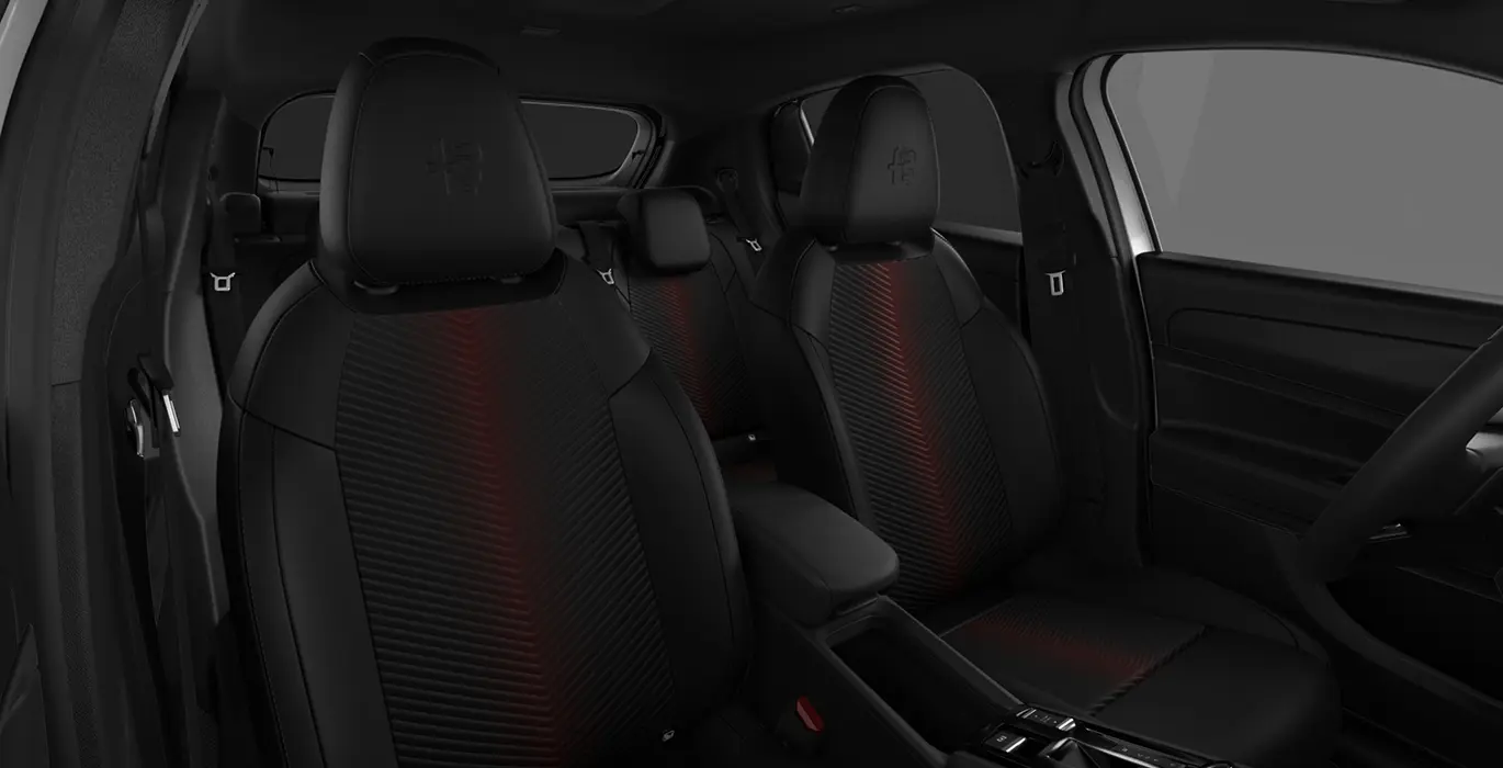 ALFA ROMEO Junior Ibrida Speciale 5 ALFA ROMEO Junior Ibrida Speciale interior delantera II | Avanti Renting