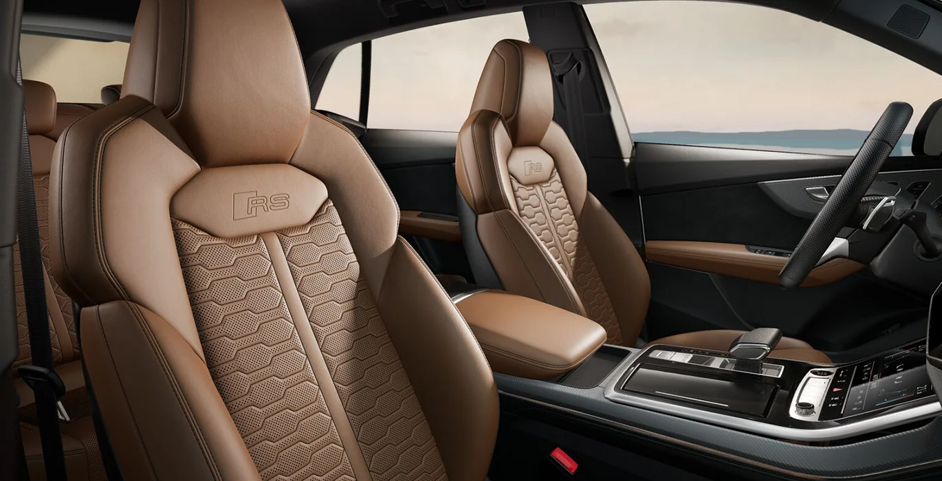 Audi RS Q8 441kW TipTronic interior delantera II | Avanti Renting