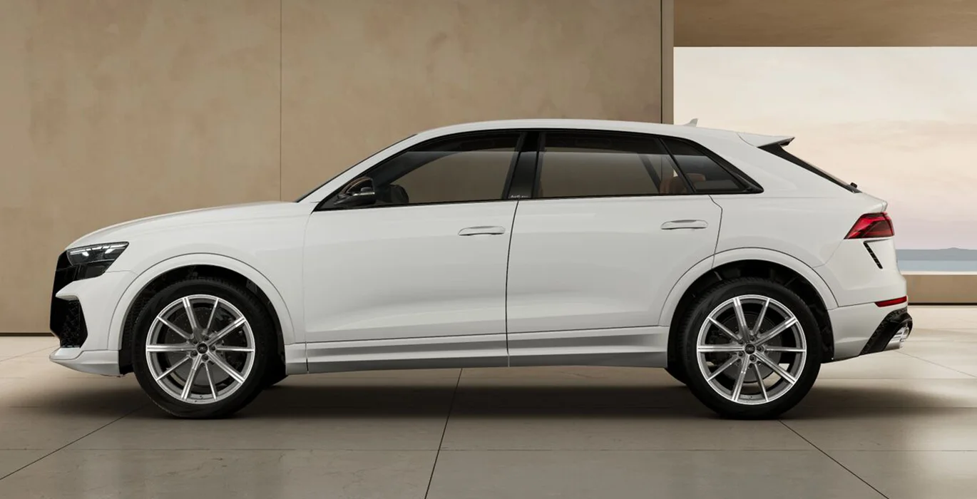 Audi RS Q8 441kW TipTronic lateral | Avanti Renting