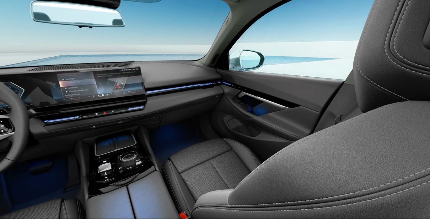 BMW Serie 5 520d 4 BMW Serie 5 520d nuevo interior delantera 2 | Avanti Renting