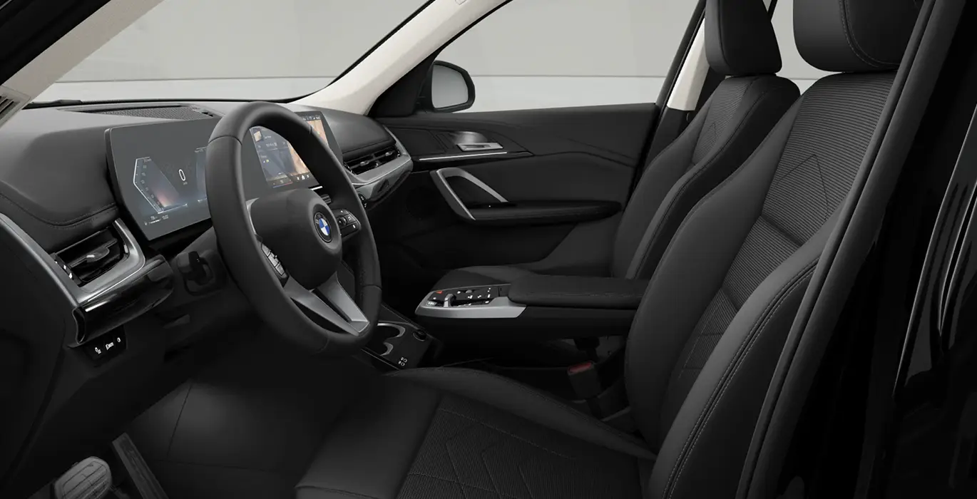 BMW X1 sDrive20d xLine 120kW 5 BMW X1 sDrive20d xLine 120kW interior delantera II | Avanti Renting