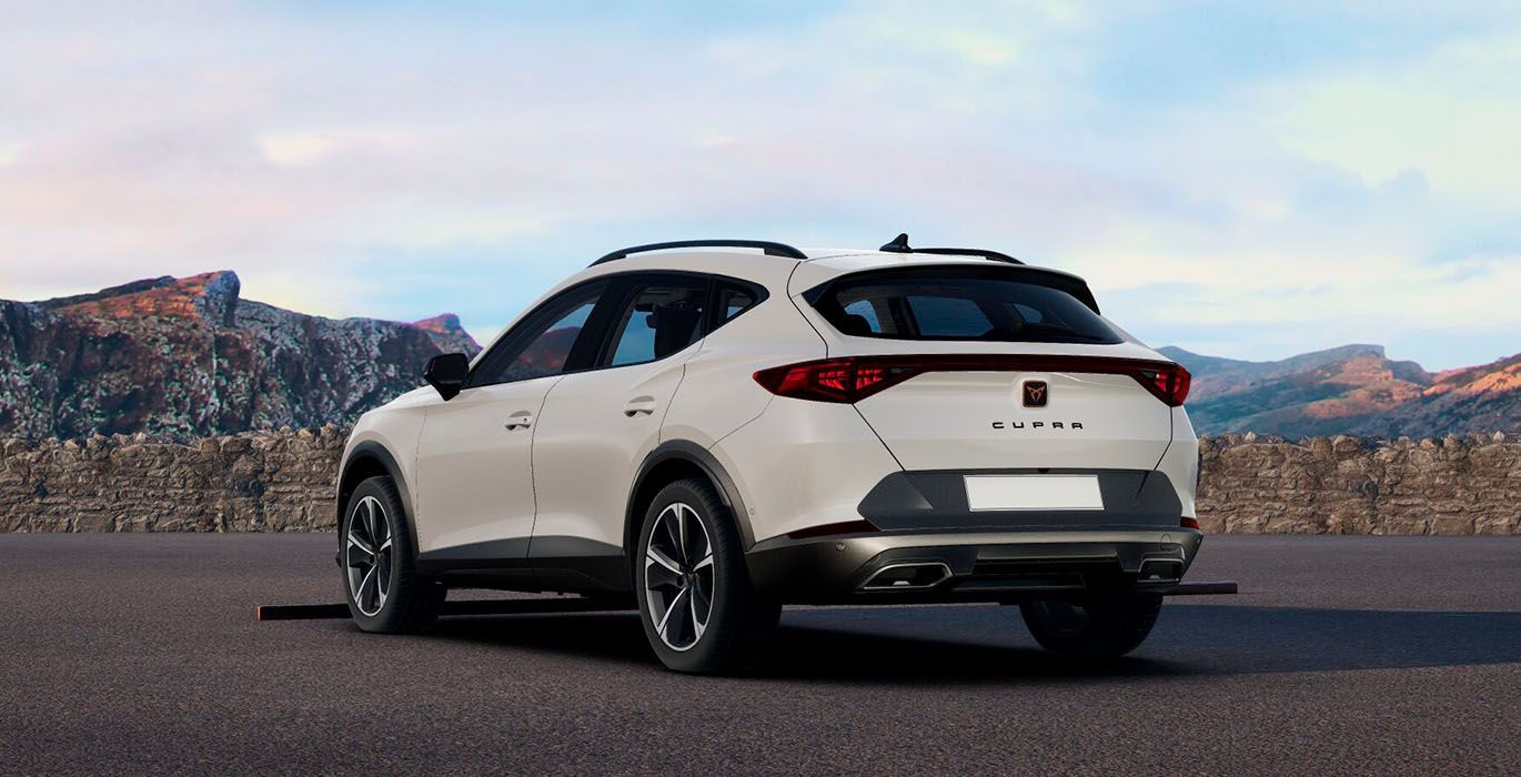 CUPRA FORMENTOR 1.5 Tech Edition 150CV 6VL exterior trasera | Avanti Renting