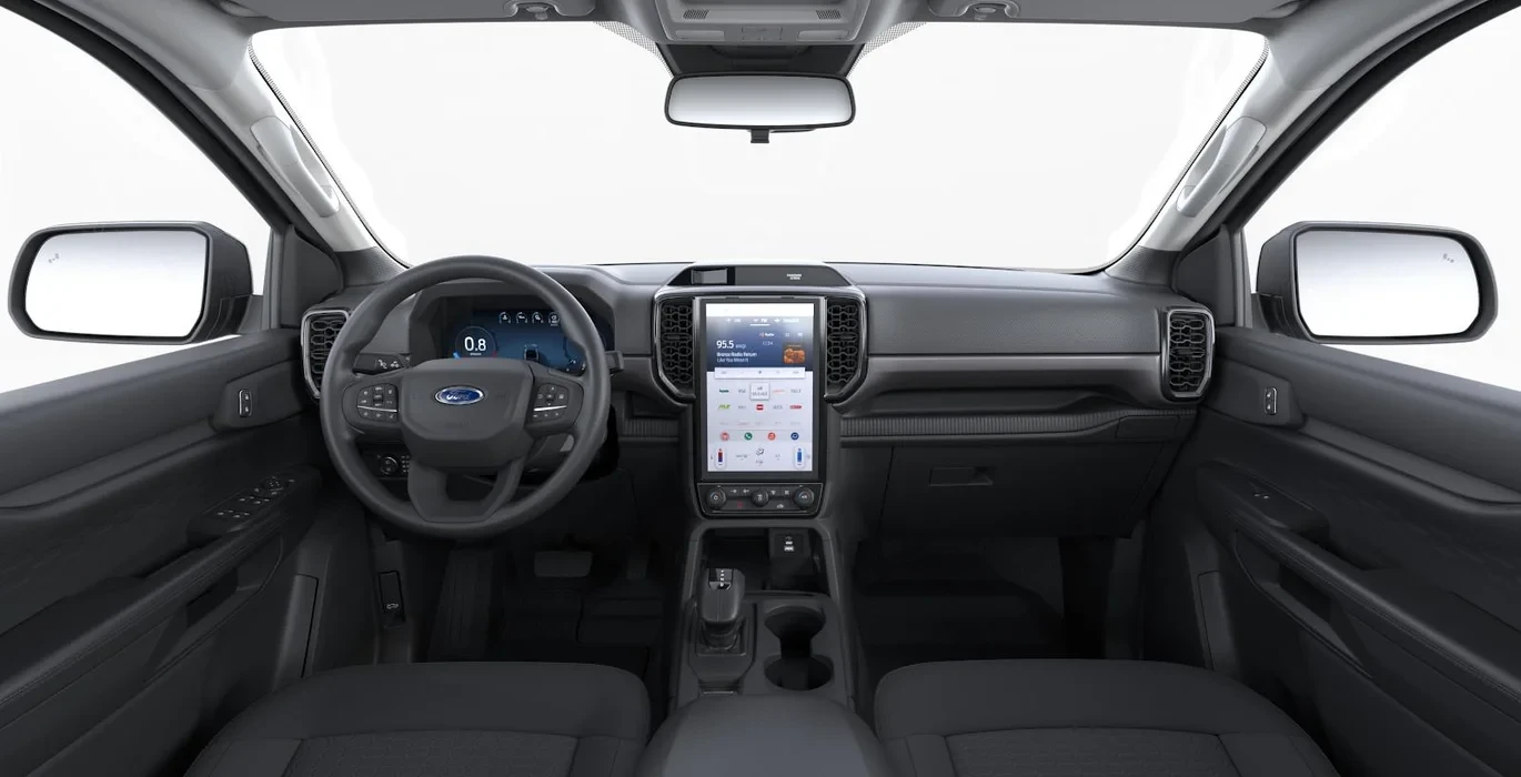 Ford Ranger XLT Doble Cabina 3.0 EcoBlue 240CV 3 Ford Ranger XLT Doble Cabina 3.0 EcoBlue 240CV interior delantera | Avanti Renting