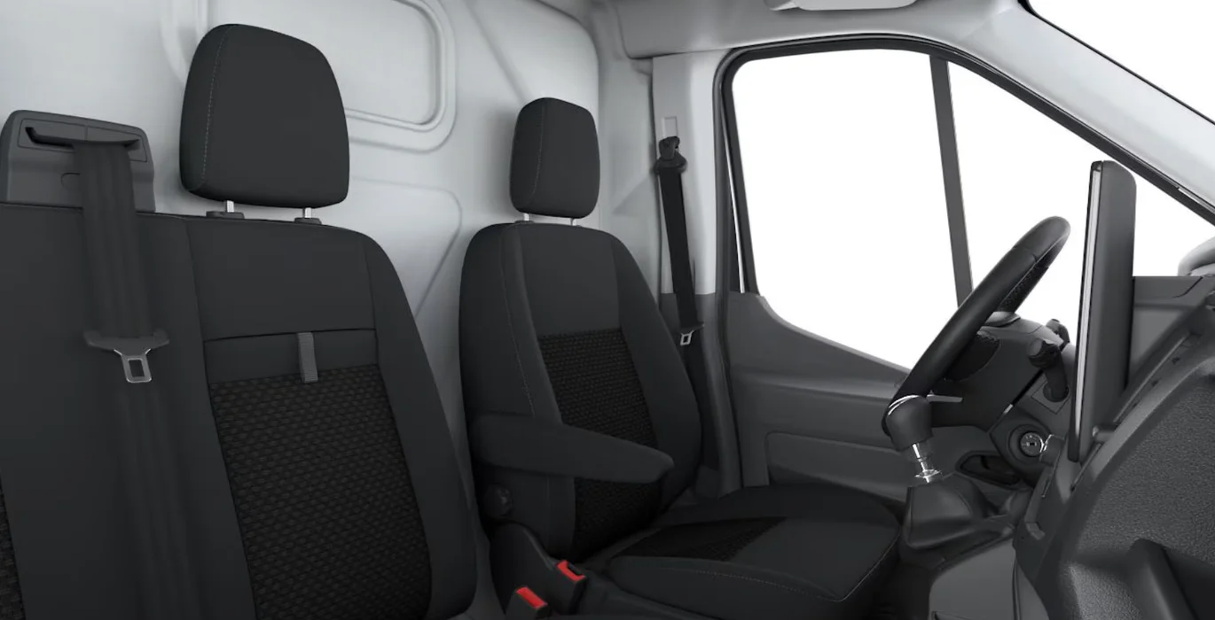 Ford Transit 350 L3 Trend N1 EcoBlue 96kW FWD interior trasera | Avanti Renting