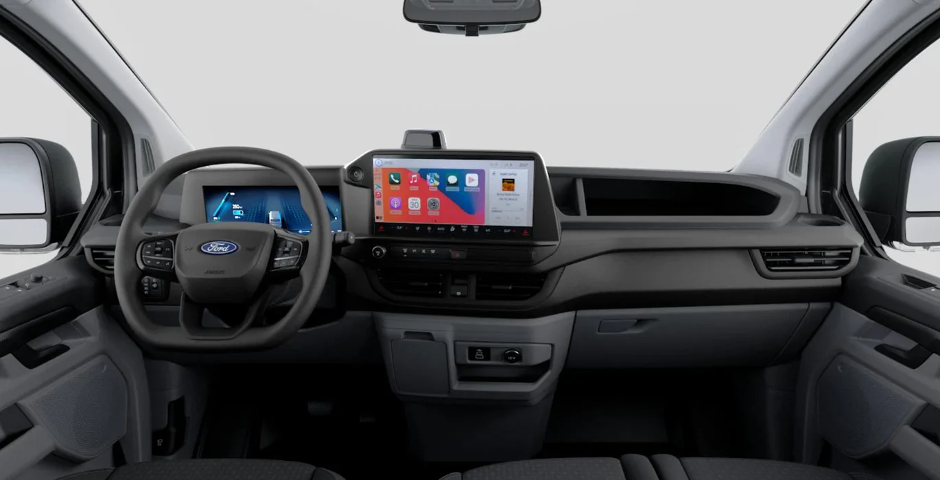 Ford Transit Custom Kombi BEV 83kWh 100kW 340 L1 Trend interior delantera II | Avanti Renting