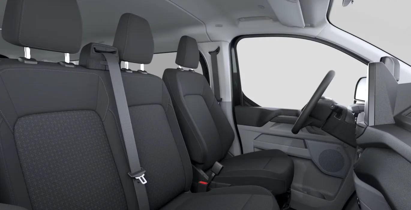 Ford Transit Custom Kombi BEV 83kWh 100kW 340 L1 Trend interior trasera | Avanti Renting