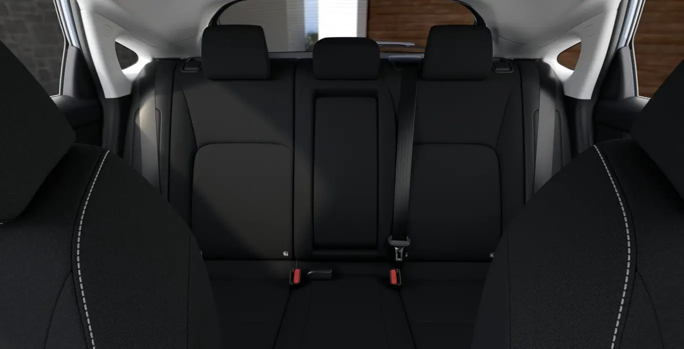 Honda Civic 2.0 i MMD Elegance CVT interior trasera | Avanti Renting