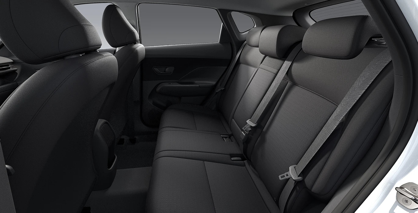 Hyundai Kona 1.0T 100CV Maxx CW interior trasera | Avanti Renting