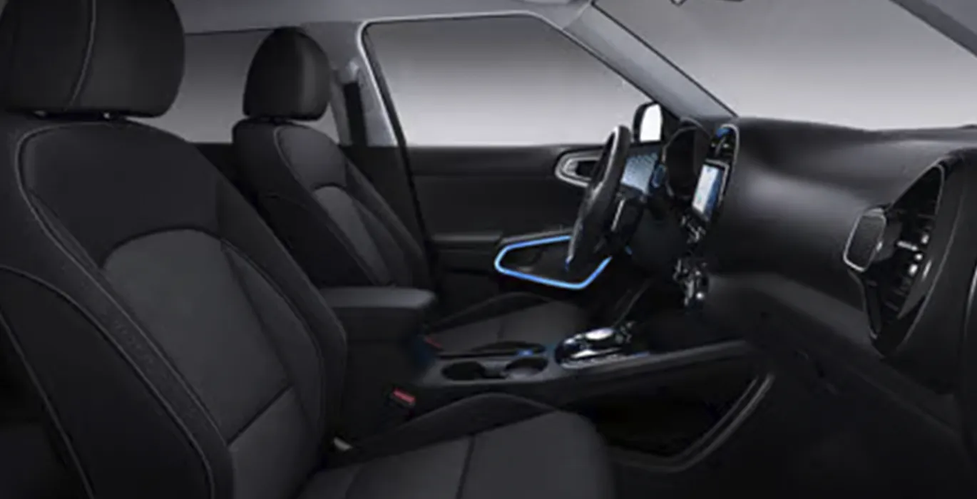 KIA Sportage 1.6 T GDi HEV 176kW 239CV Drive 4x2 interior delantera | Avanti Renting