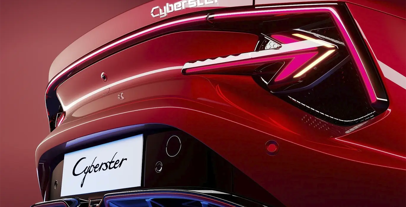 MG Cyberster Trophy Single Motor trasera | Avanti Renting