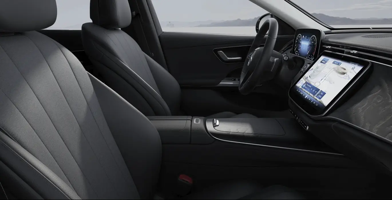 Mercedes Benz Clase E 200 interior delantera II | Avanti Renting