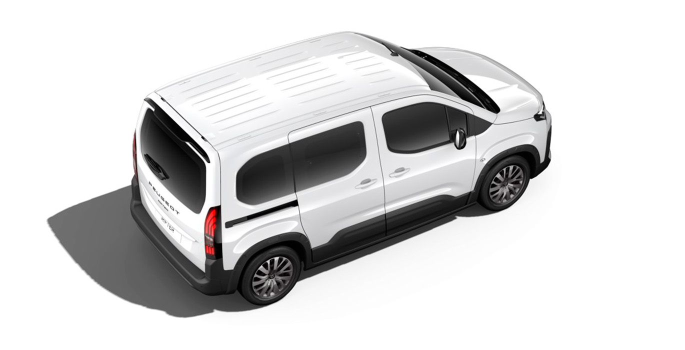 Peugeot Rifter Active Pack Business STD BlueHDi exterior trasera | Avanti Renting