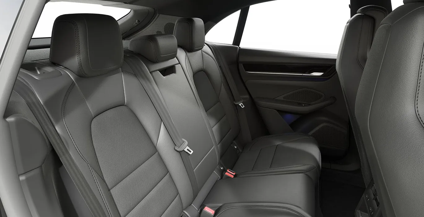 Porsche Macan 4 408CV interior trasera | Avanti Renting