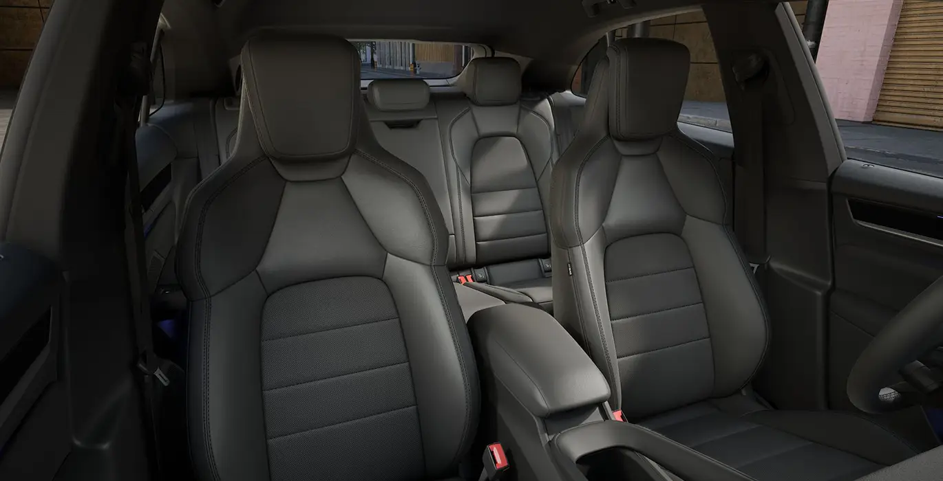 Porsche Macan interior delantera II | Avanti Renting