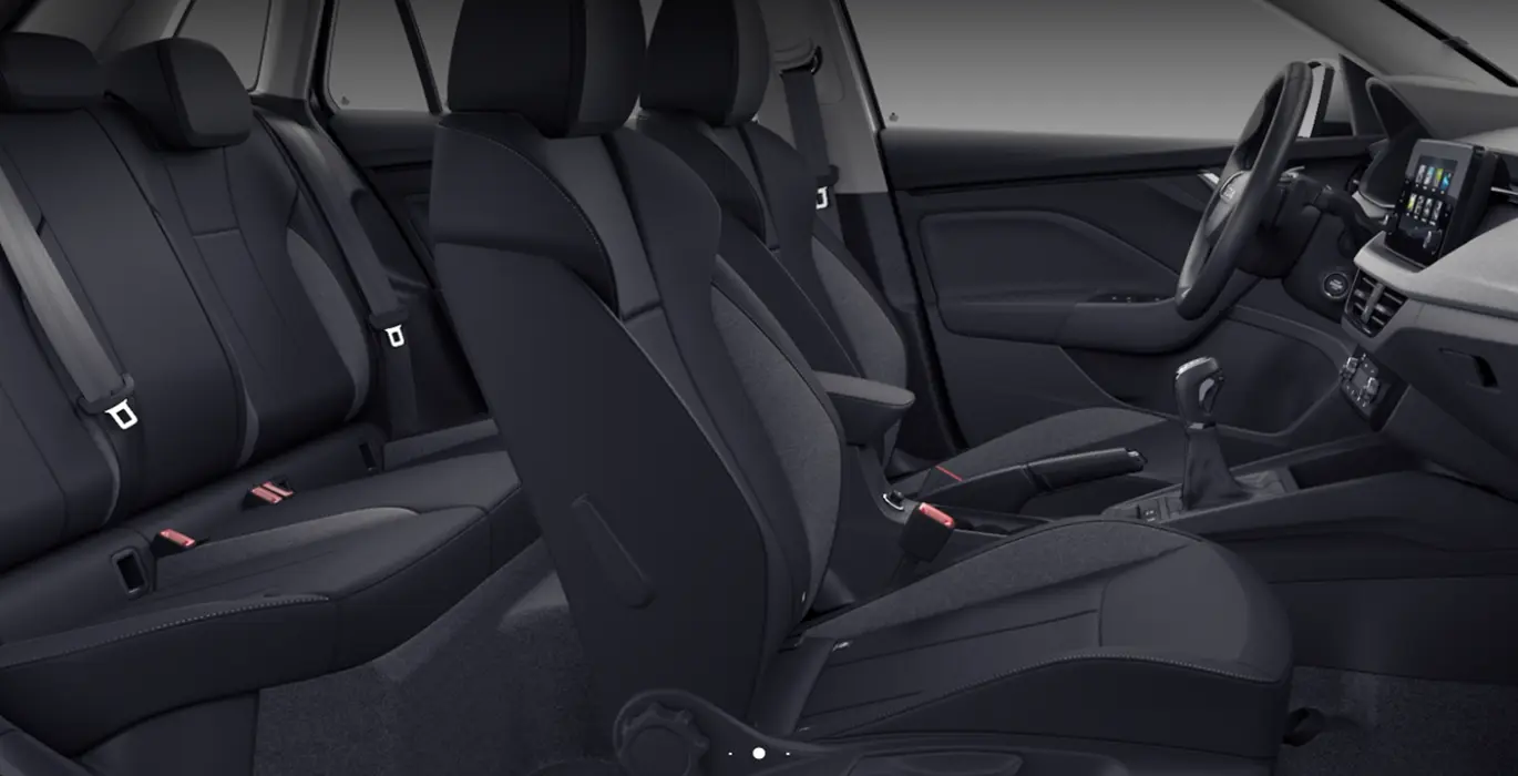 SKODA Kamiq 1.5 TSI DSG Selection interior trasera | Avanti Renting