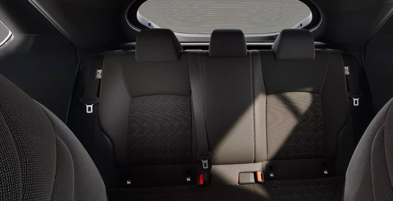 Toyota C HR Business Hybrid 140 CW interior trasera | Avanti Renting