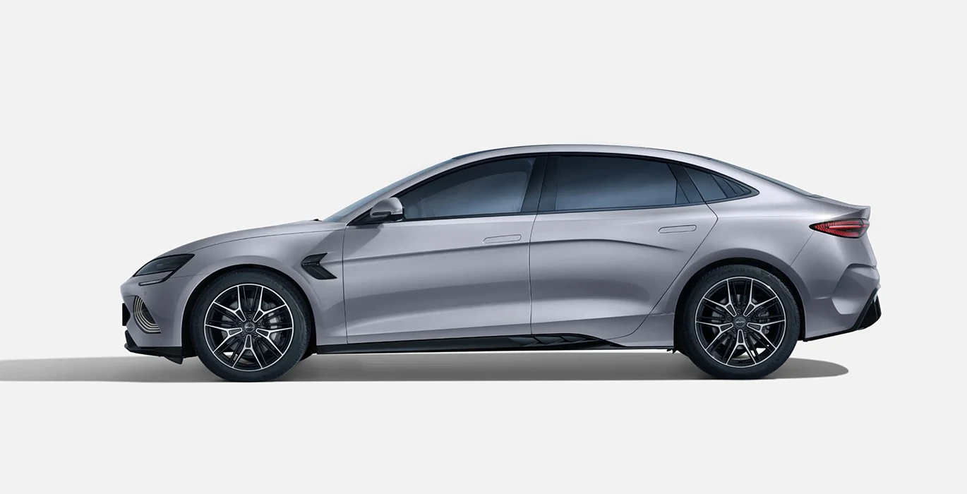 BYD Seal Design RWD lateral | Avanti Renting